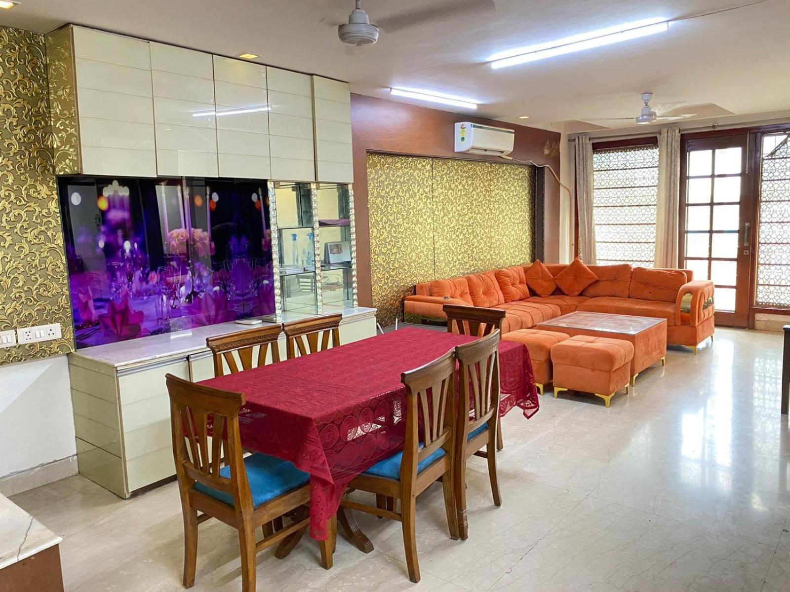 Namastey Homes 4 Bhk Serviced , Near Max Hospital ,saket New Delhi